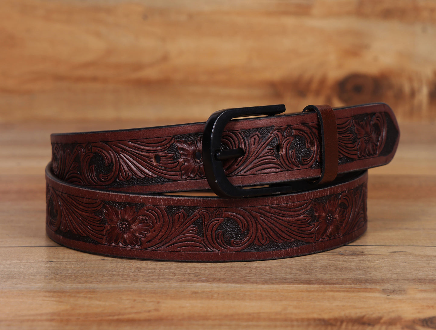 "Bespoke Elegance: Brown Hand Carving Leather Belt for Timeless Style" Art: LB-807