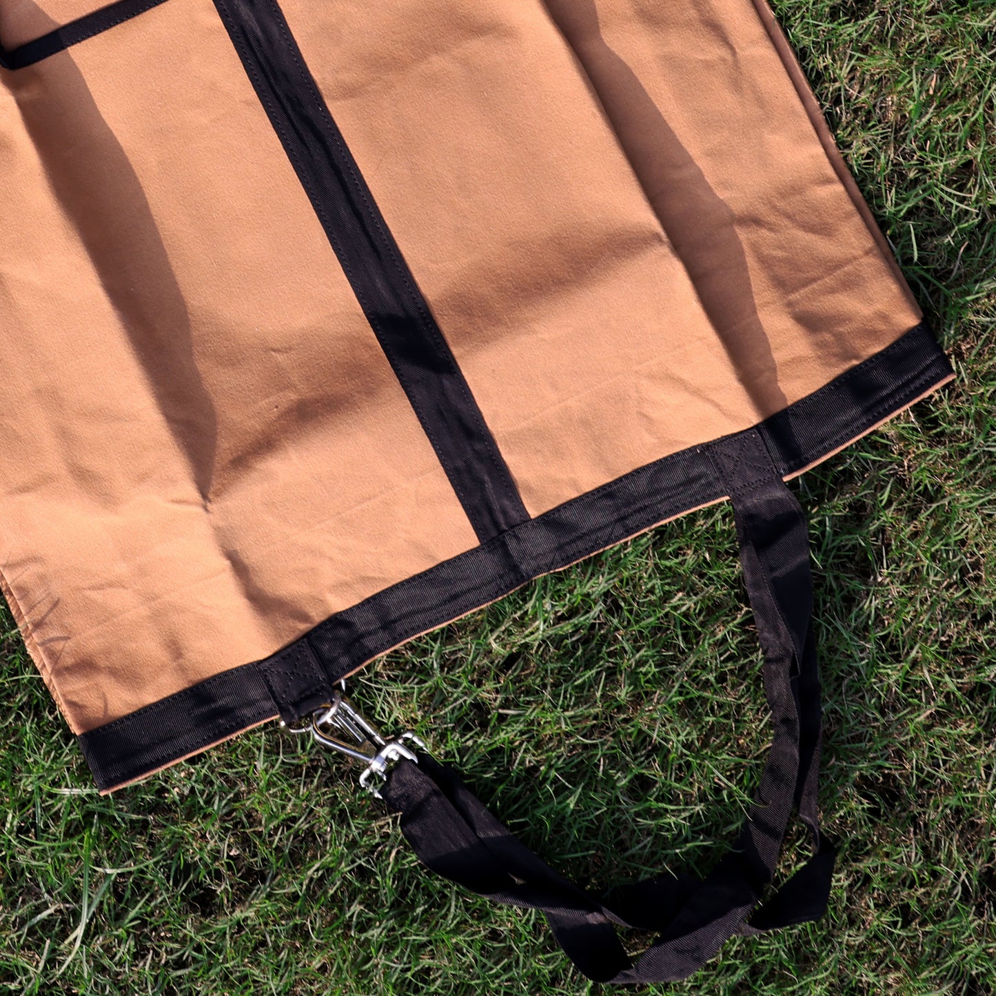 "Premium Hay Bag for Horses - Durable, Easy-Fill, and Convenient Design".(Art-HB-09)