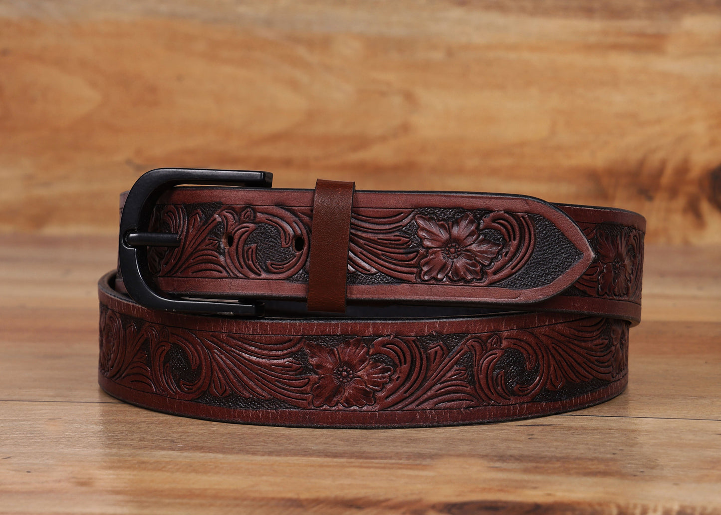 "Bespoke Elegance: Brown Hand Carving Leather Belt for Timeless Style" Art: LB-807