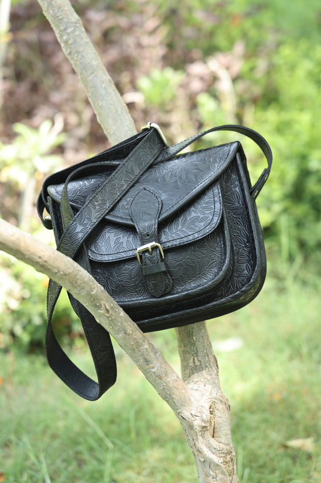 Anam Exim New Embossing Premium Leather Bag ARTICLE:-BG-1363