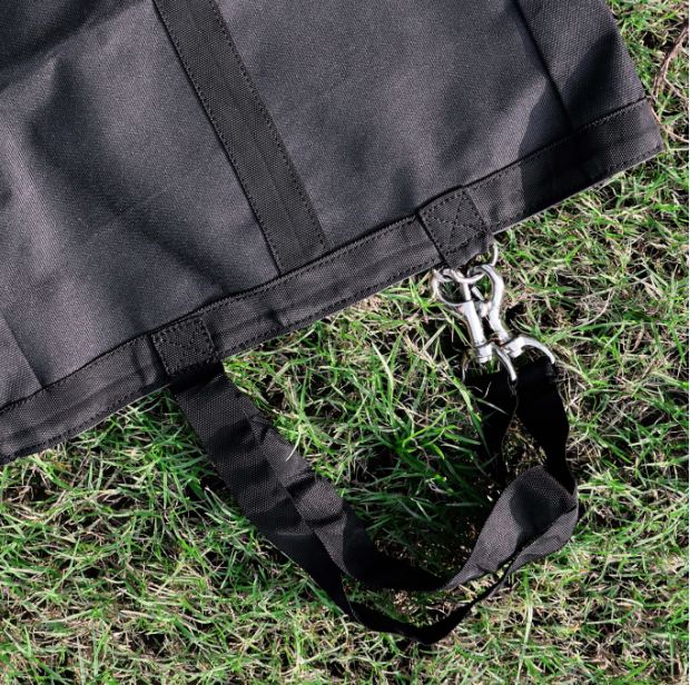 "Stylish & Durable Hay Bag – Perfect for Convenient Horse Feeding".(Art-HB-05)