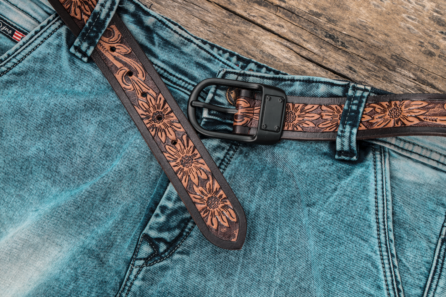 Hand-Carved Leather Belt with Mat Black Buckle - CELTICINDIA